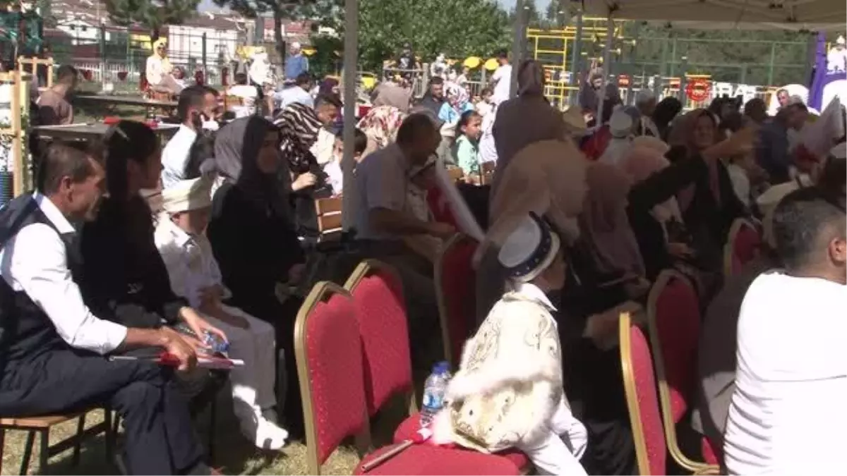 Çocuklar toplu sünnet oldu, şenlikte unutulmaz bir gün yaşadı