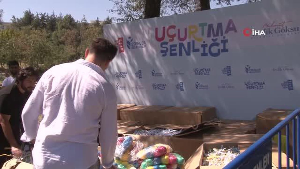 Esenler\'de bin çocuğa uçurtma hediye edildi