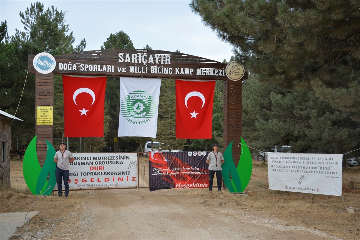 Demirci Akıncıları Milli Bilinç Kampı Başladı