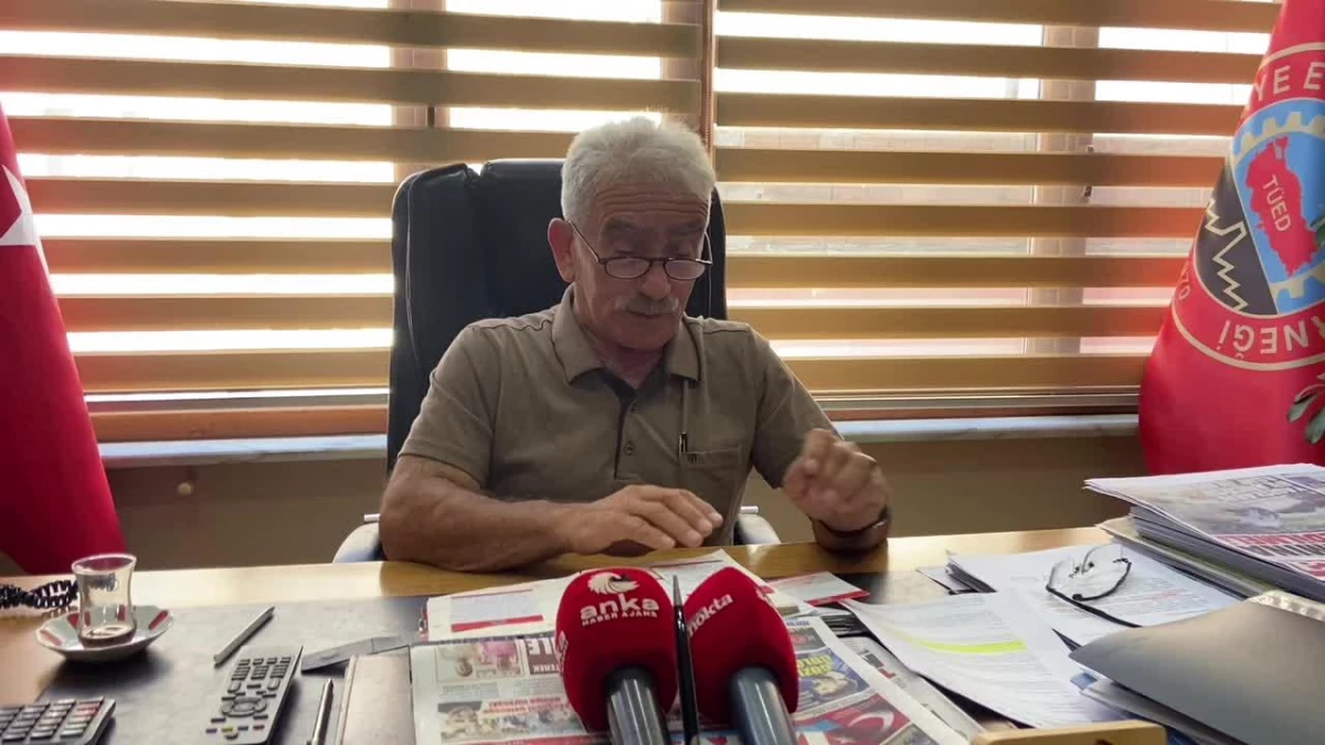 Trabzon Emekliler Derneği Başkanı Burhan Bayraktar: "Gerçekten Trabzon\'da İktidar Partisinin Seçilmiş Milletvekili Var Mı?"