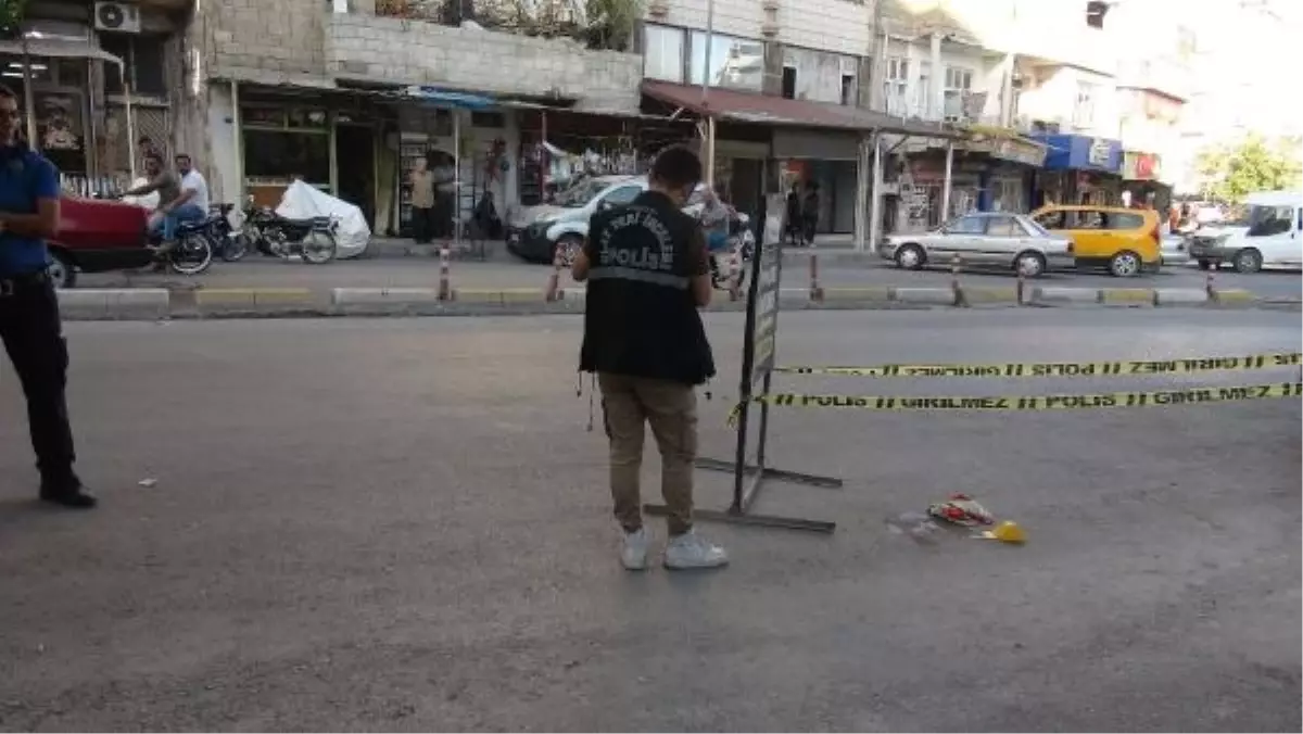 Husumetli olduğu kişi tarafından bıçaklanarak öldürüldü