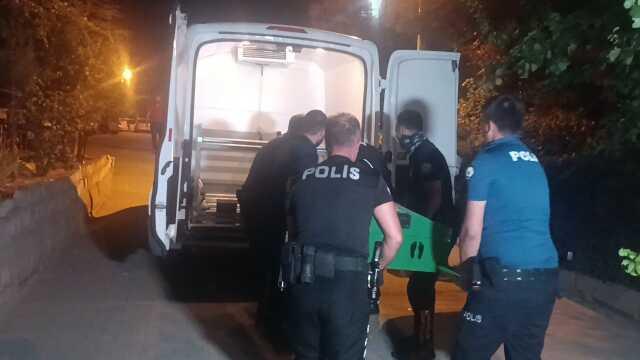 Kırıkkale'de Kadın Eşiyle Yakaladığı Adamı Vurarak Öldürdü