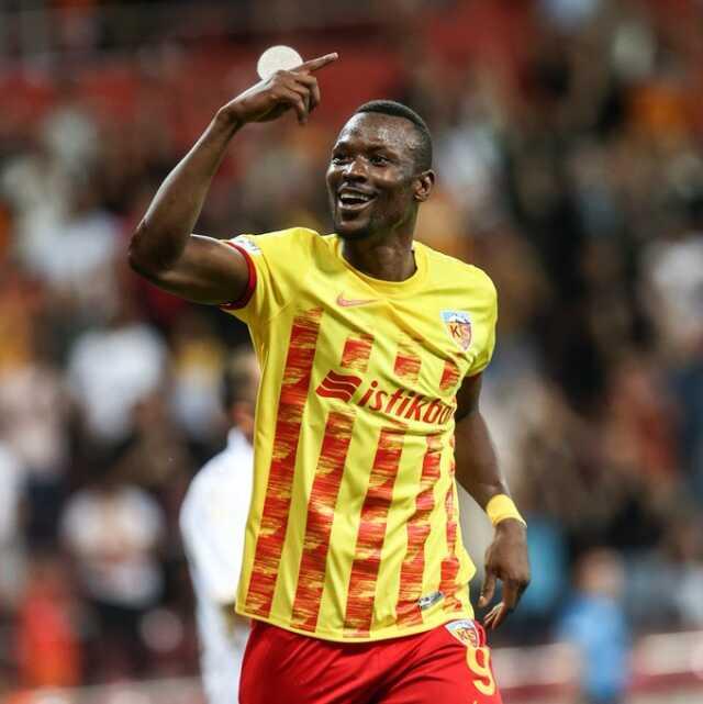 Ne olduysa ilk yarı oldu! Kayserispor, Samsunspor'u 2-1 mağlup etti