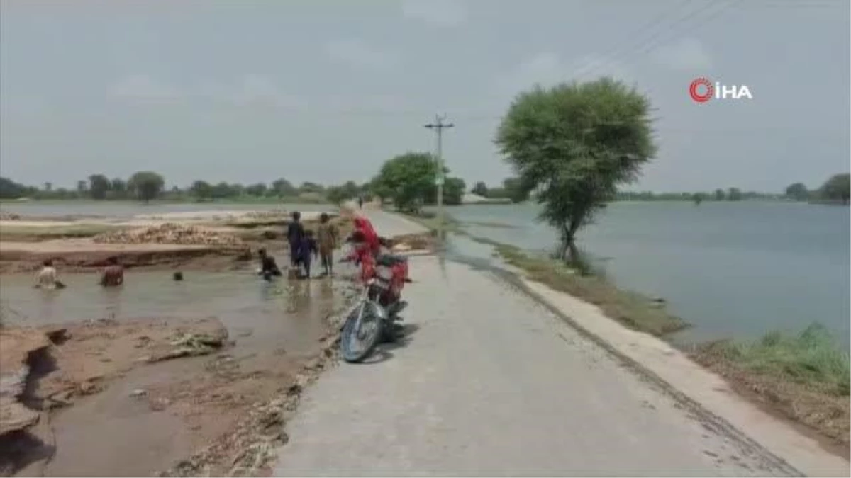 Pakistan\'da sel tehlikesi: 100 bin kişi tahliye edildi