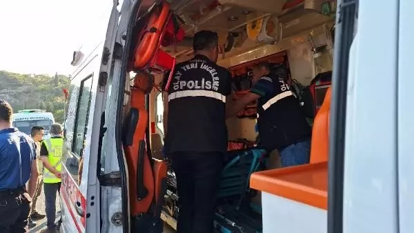 Körfez'de Psikolojik Sorunları Olan Genç Kız Ambulansdan Atlayarak Hayatını Kaybetti