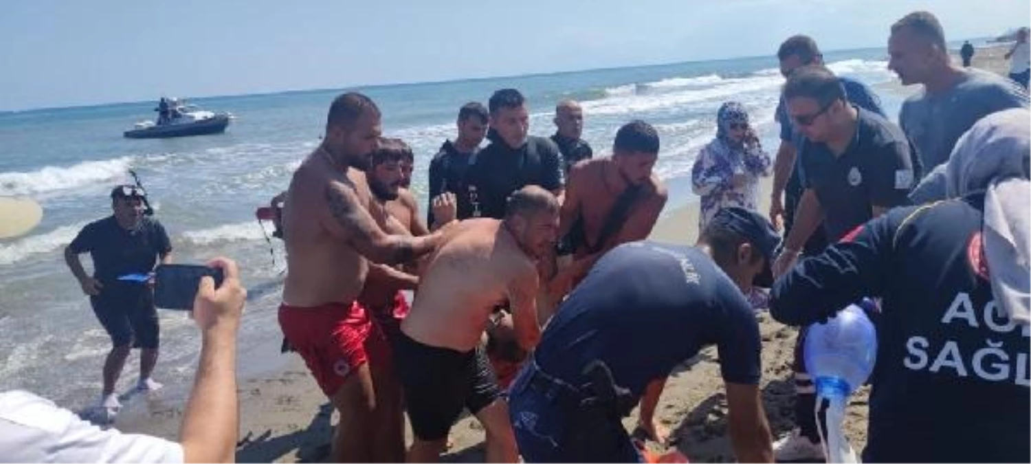 Samsun\'da Denizde Boğulma Olayı: Bir Kişi Hayatını Kaybetti, Bir Kişi Kurtarıldı