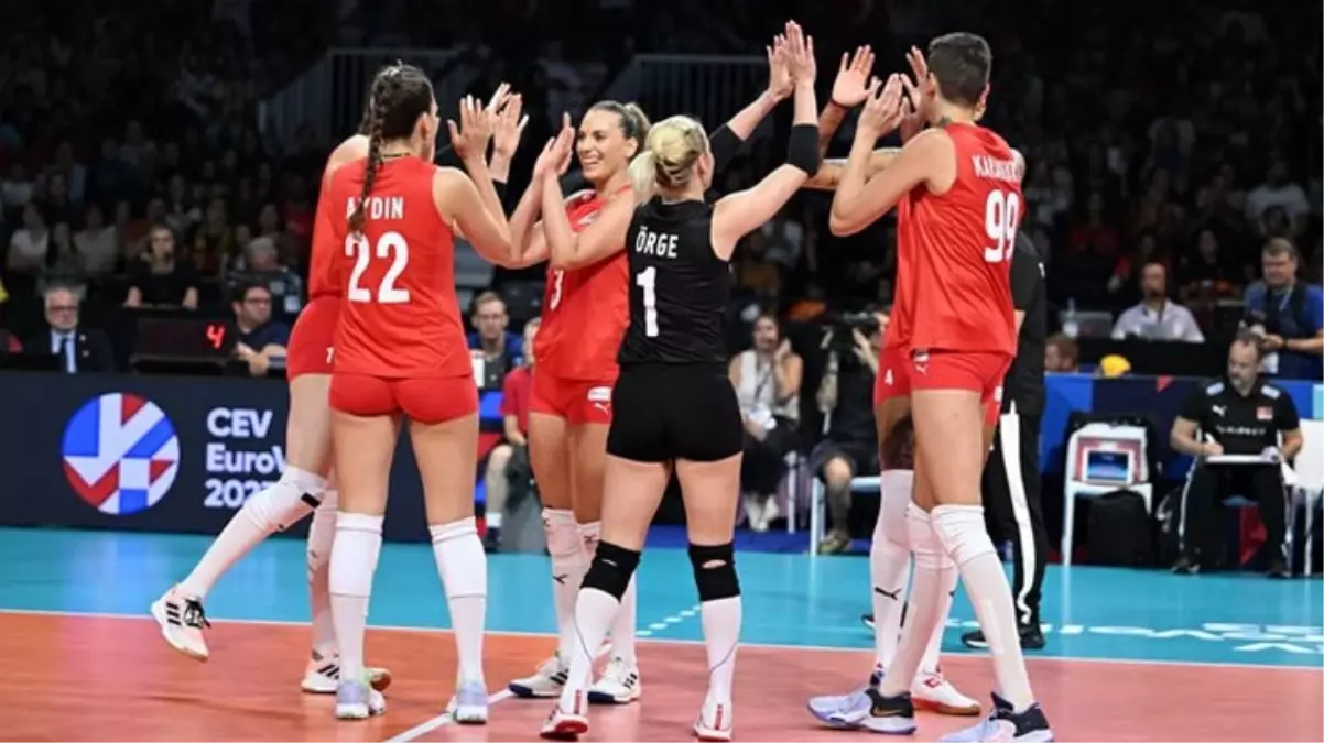 Filenin Sultanları, CEV Avrupa Voleybol Şampiyonası son 16 turunda Belçika\'yı 3-1 yenerek çeyrek finale çıktı