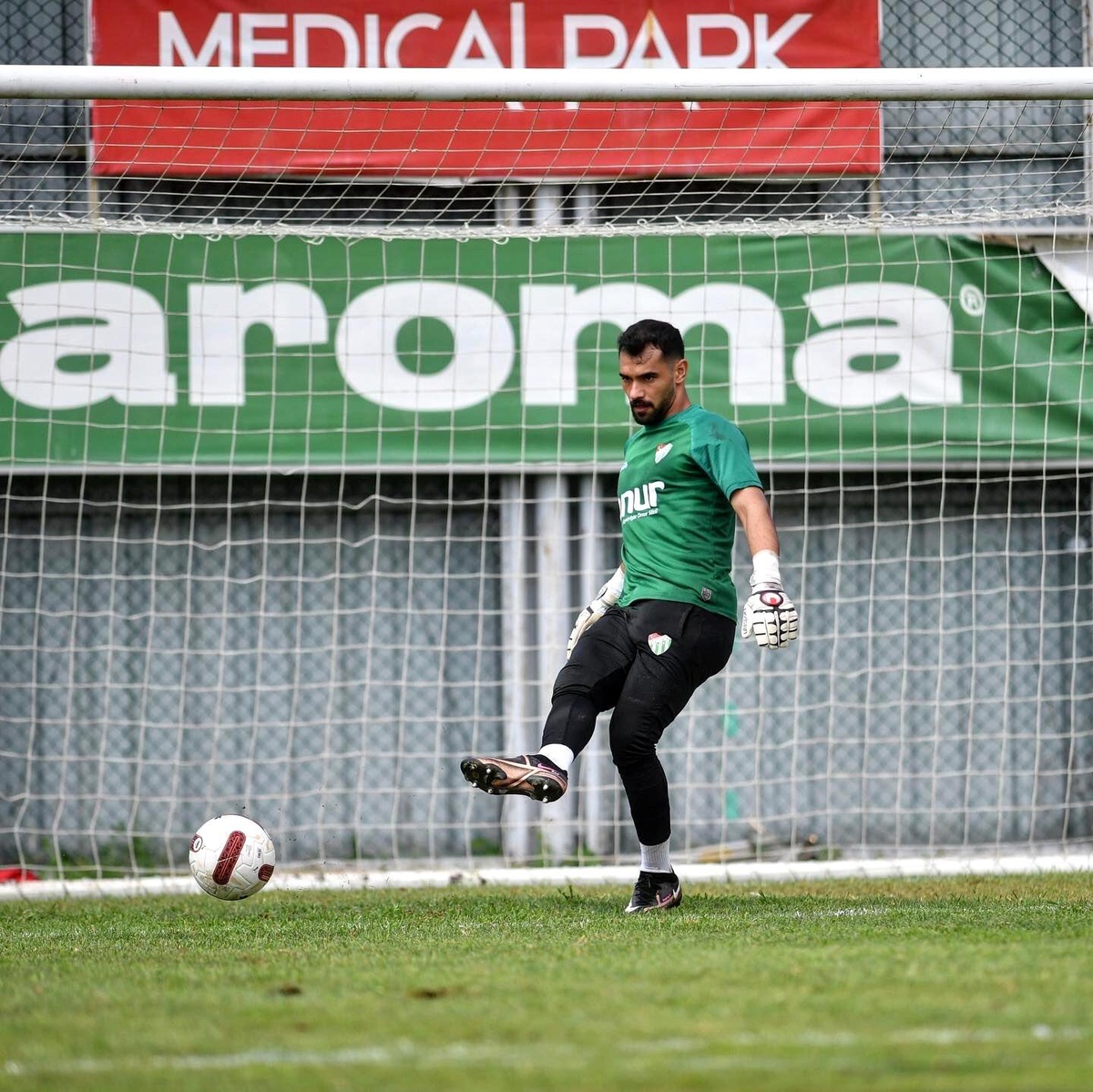 Bursaspor, Karacabey Belediye Spor maçı hazırlıklarına başladı