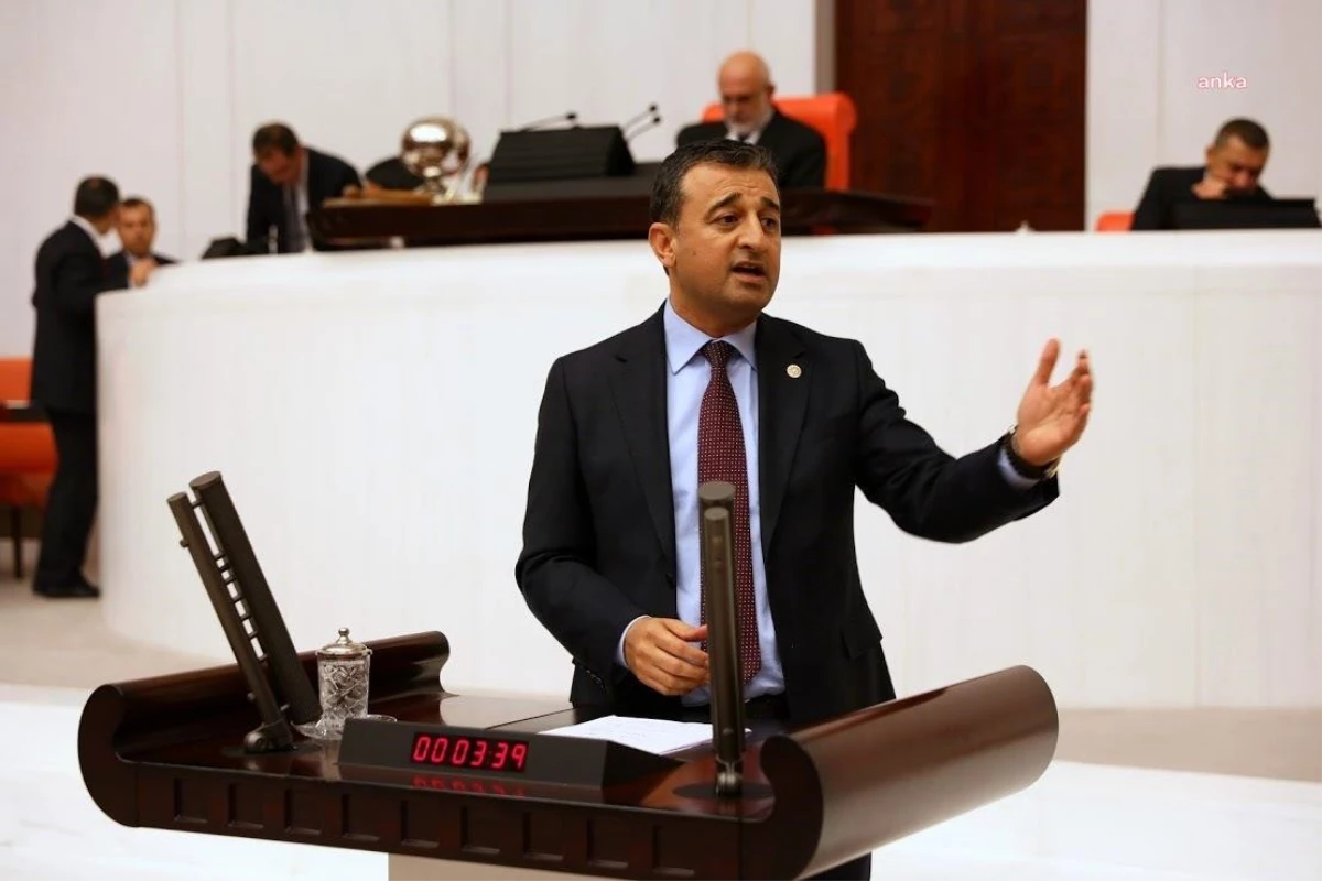 CHP Milletvekili Bürokratların Birden Fazla Maaş Almasını Eleştirdi