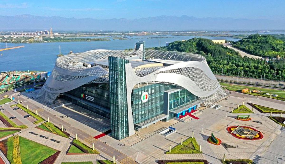 Yinchuan-Dubai direkt uçuş rotası yeniden başlatıldı