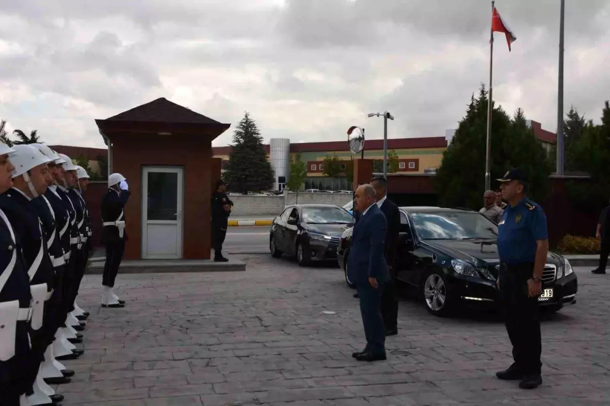 Çorum Valisi Zülkif Dağlı, Halkın Huzur ve Güvenliğini Tehdit Eden Olayları Önlemek İçin Şok Uygulamalar Yapacak