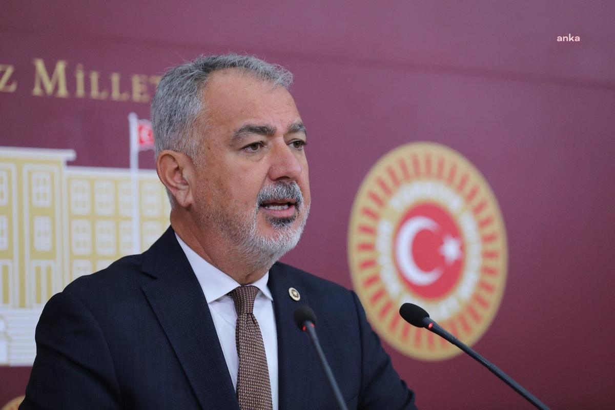CHP Milletvekili Cumhur Uzun, Devlet Okullarında Yüksek Bağış İddialarını Meclis Gündemine Taşıdı