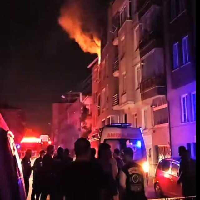 Eskişehir'de apartmanda patlama gerçekleşti 1 kişi öldü