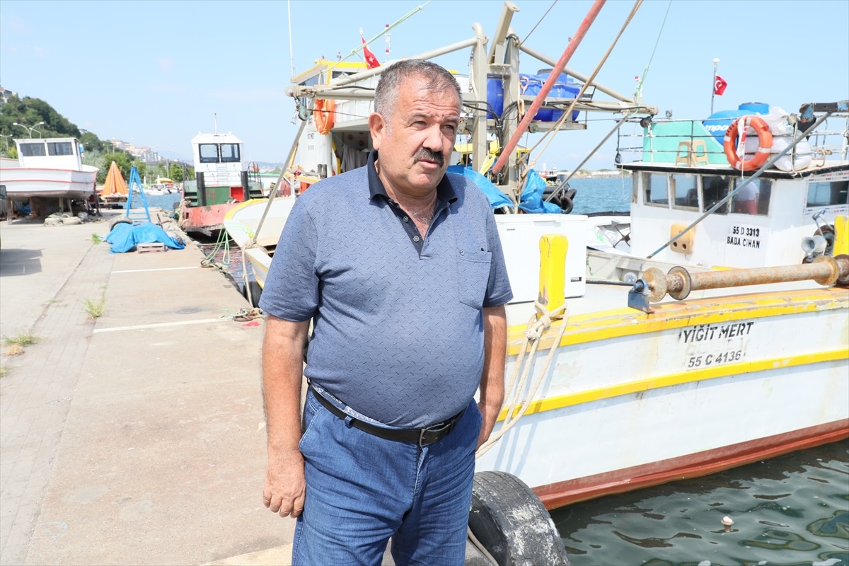 Karadeniz\'de Balıkçılar Yeni Av Sezonuna Umutlu Başlıyor