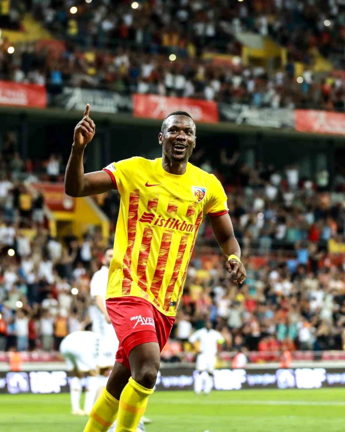 Kayserispor\'un Senegalli futbolcusu Mame Baba Thiam ligdeki 2. golünü attı