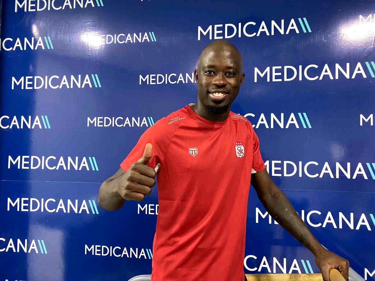 EY Sivasspor\'un yeni transferi Modou Barrow sağlık kontrolünden geçti