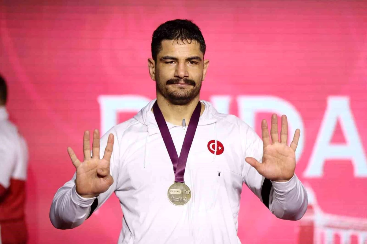 Milli güreşçi Taha Akgül, 2024 Paris Olimpiyatları\'na odaklandı
