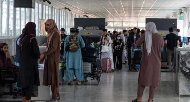 Taliban, Dubai'de eğitim bursu kazanan 60 Afgan kadınının ülkeden çıkmasına izin vermedi Taliban, Dubai'de eğitim bursu kazanan 60 Afgan kadınının ülkeden çıkmasına izin vermedi