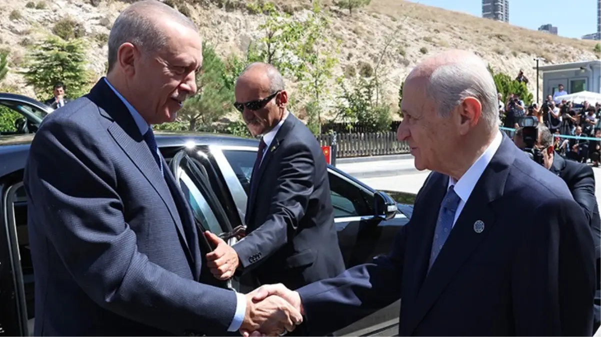 Cumhurbaşkanı Erdoğan ile Bahçeli bir araya geldi