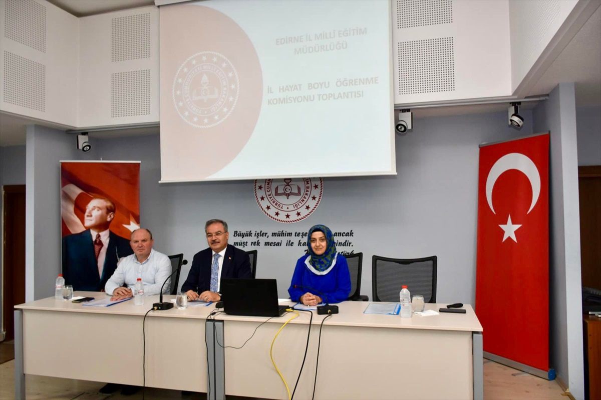 Edirne\'de İl Hayat Boyu Öğrenme Kurumları Sene Başı Toplantısı Gerçekleştirildi
