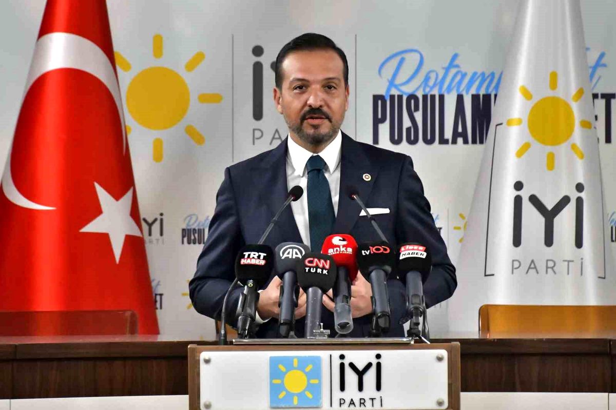 İYİ Parti, 2024 yerel seçimlerinde İstanbul ve Ankara\'da kendi adaylarını çıkaracak