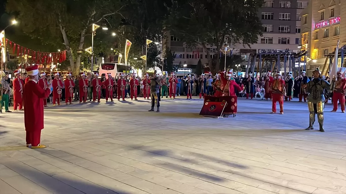 Jandarma Genel Komutanlığı Mehteran Birliği Kütahya\'da Konser Düzenledi