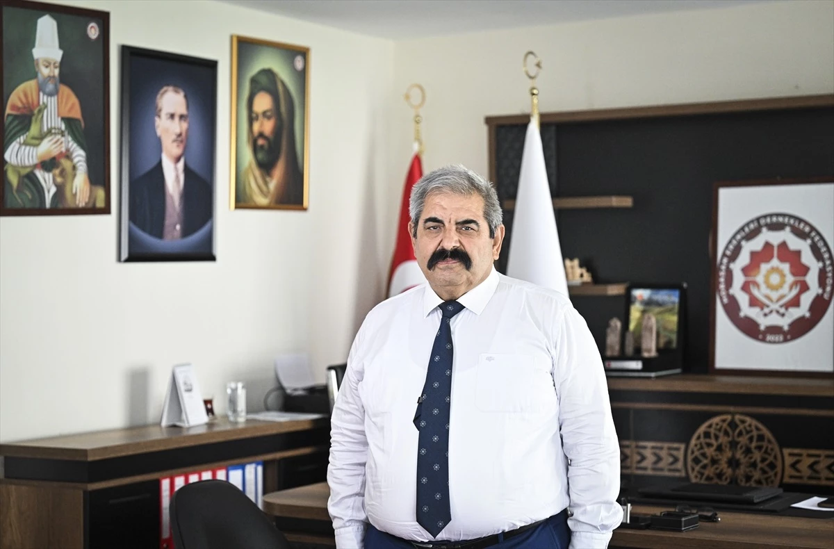 MHP Genel Başkanı Devlet Bahçeli\'nin Hacıbektaş\'ta bağışladığı arsada temel kazısı çalışmaları devam ediyor