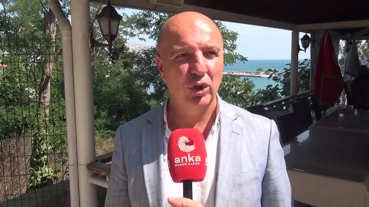 16 İlin Profesyonel Futbol Takımı Talebi