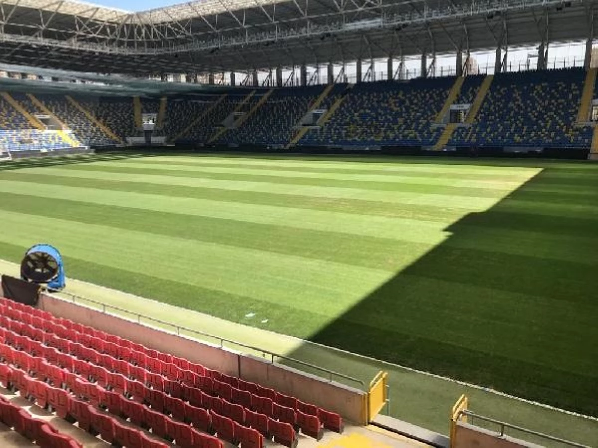 MKE Ankaragücü - Fenerbahçe maçının oynanacağı Eryaman Stadı incelendi