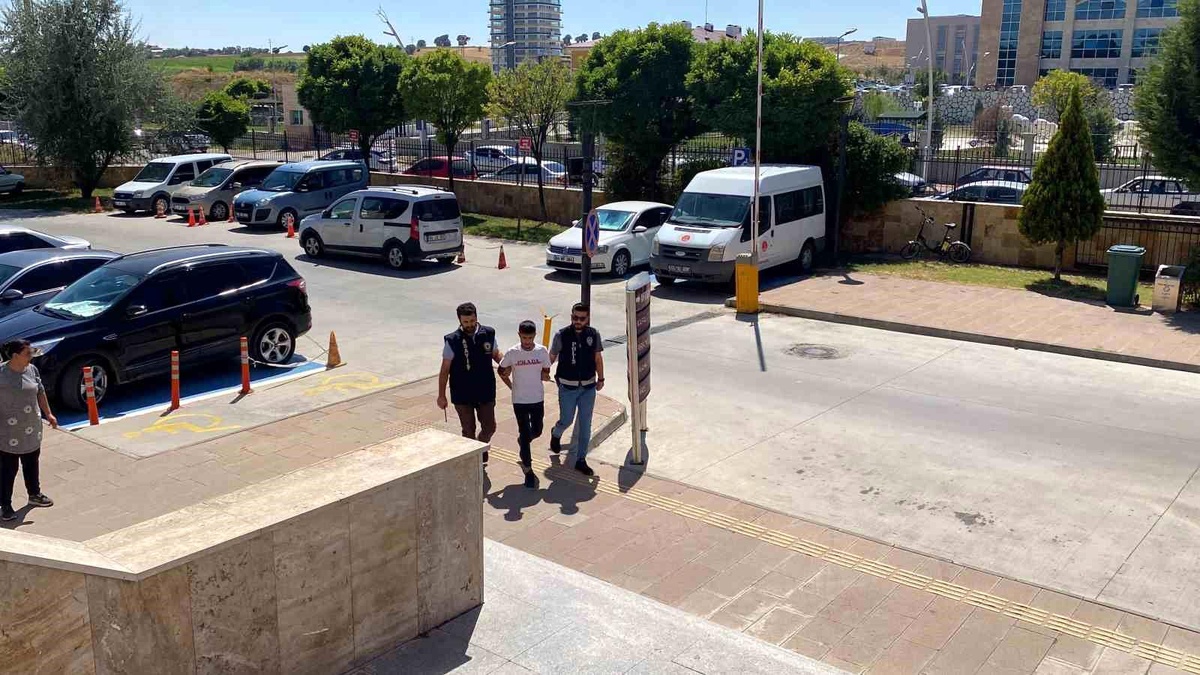 Uşak\'ta Alacak Verecek Meselesinden Çıkan Silahlı Kavga Sonucu Bir Kişi Öldü