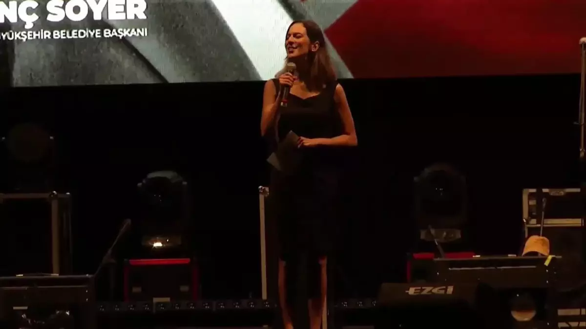 30 Ağustos Zafer Bayramı kutlamaları Adamlar konseriyle sona erdi