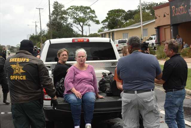 ABD'nin Florida Eyaleti'nde Idalia Kasırgası Şiddetli Yağış ve Sel Baskınlarına Yol Açtı