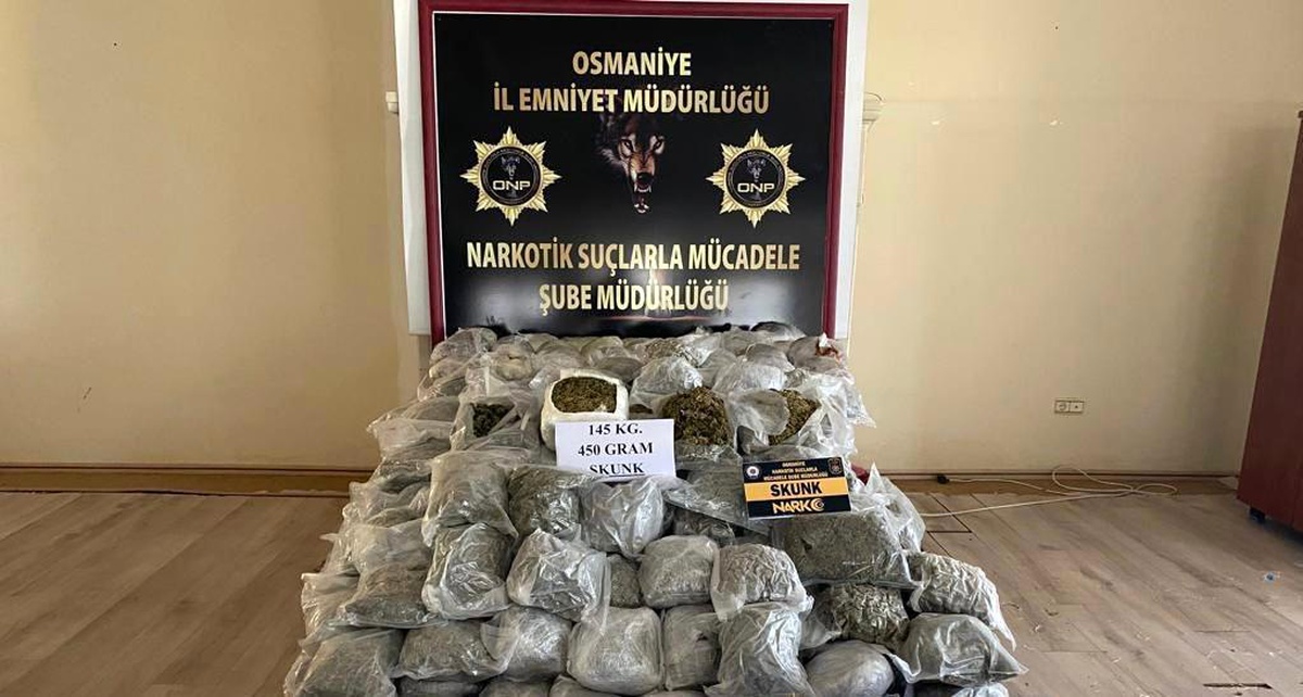 İçişleri Bakanı: Uyuşturucu Operasyonlarında 5 Kişi Tutuklandı