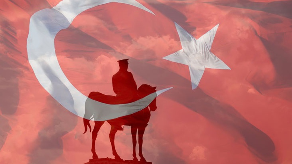 Büyük Taarruz\'un 101\'inci yıl dönümü! İşte ünlü isimlerin 30 Ağustos paylaşımı