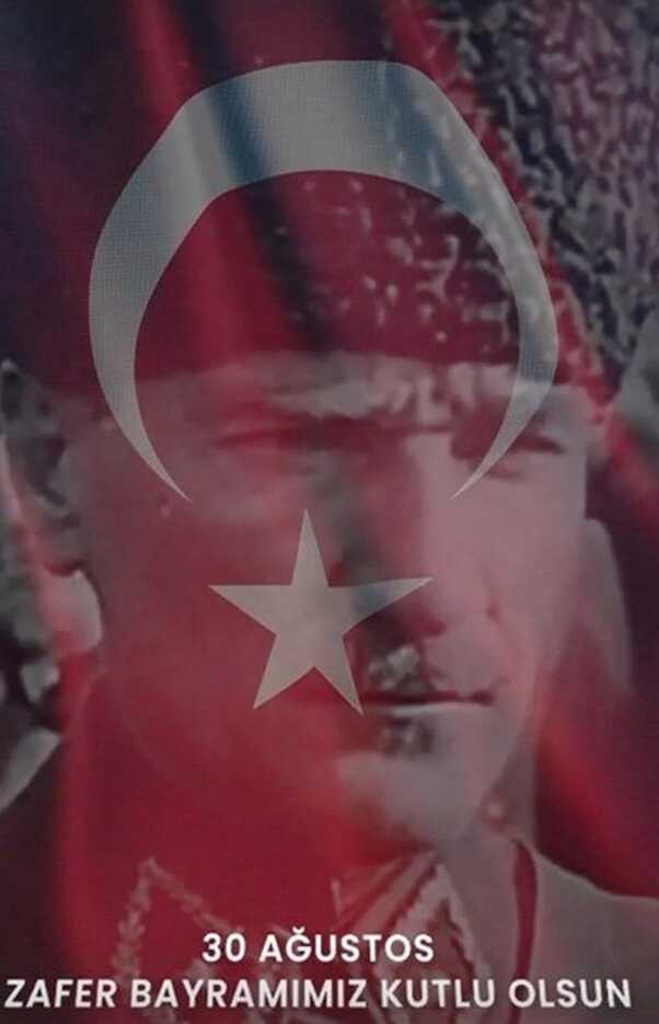 Büyük Taarruz'un 101'inci yıl dönümü! İşte ünlü isimlerin 30 Ağustos paylaşımı Büyük Taarruz'un 101'inci yıl dönümü! İşte ünlü isimlerin 30 Ağustos paylaşımı