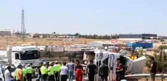 Gaziantep'te TIR Kazası: Şoför Hayatını Kaybetti