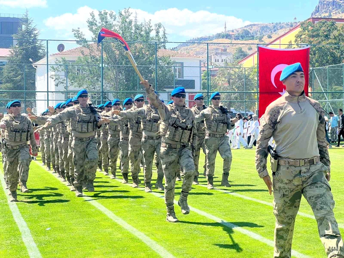30 Ağustos Zafer Bayramı\'nda Jandarma Köpeği Rüzgar\'dan Gösteri