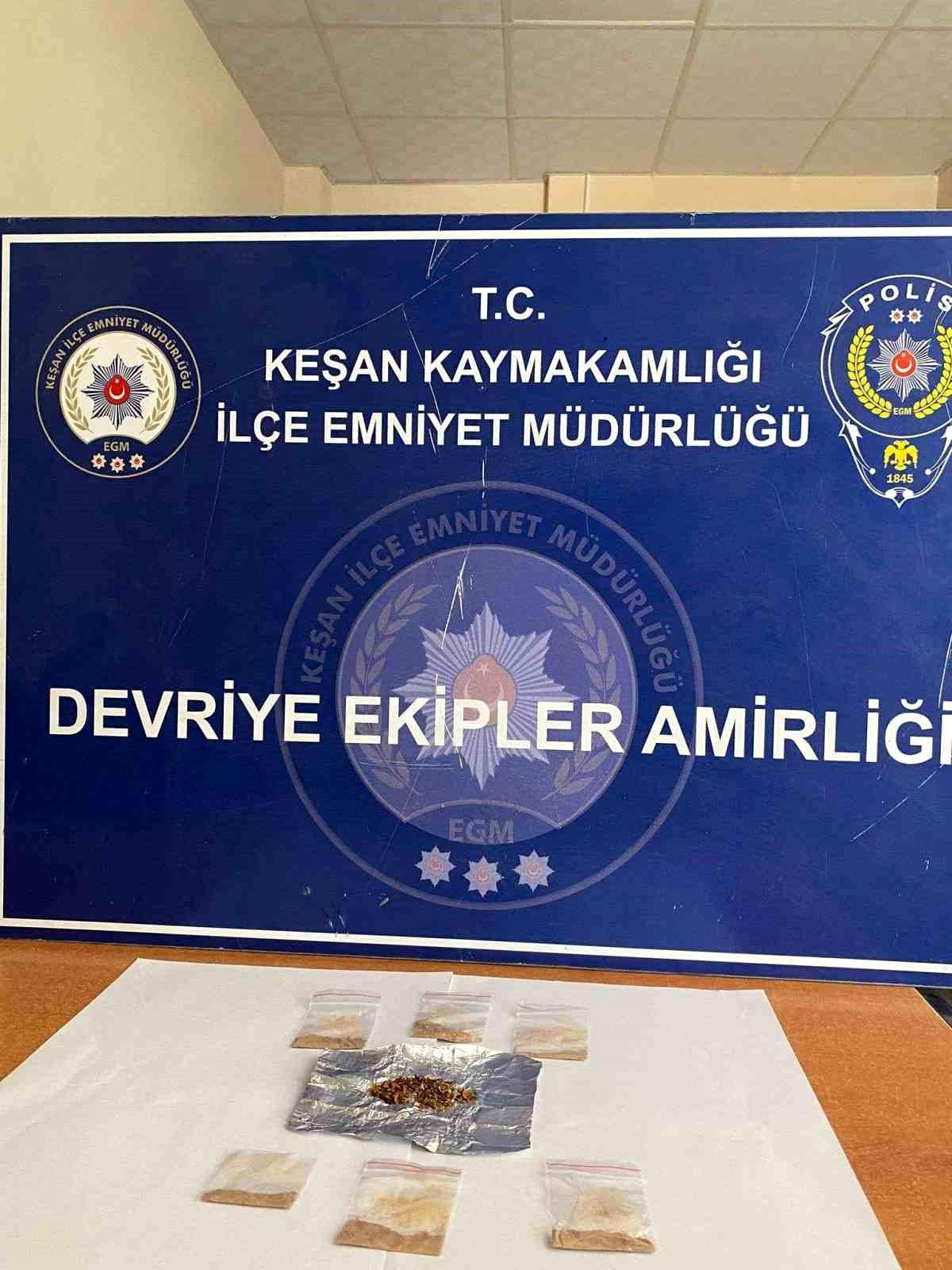 Edirne\'de Uyuşturucu Operasyonu: 2 Şüpheli Yakalandı