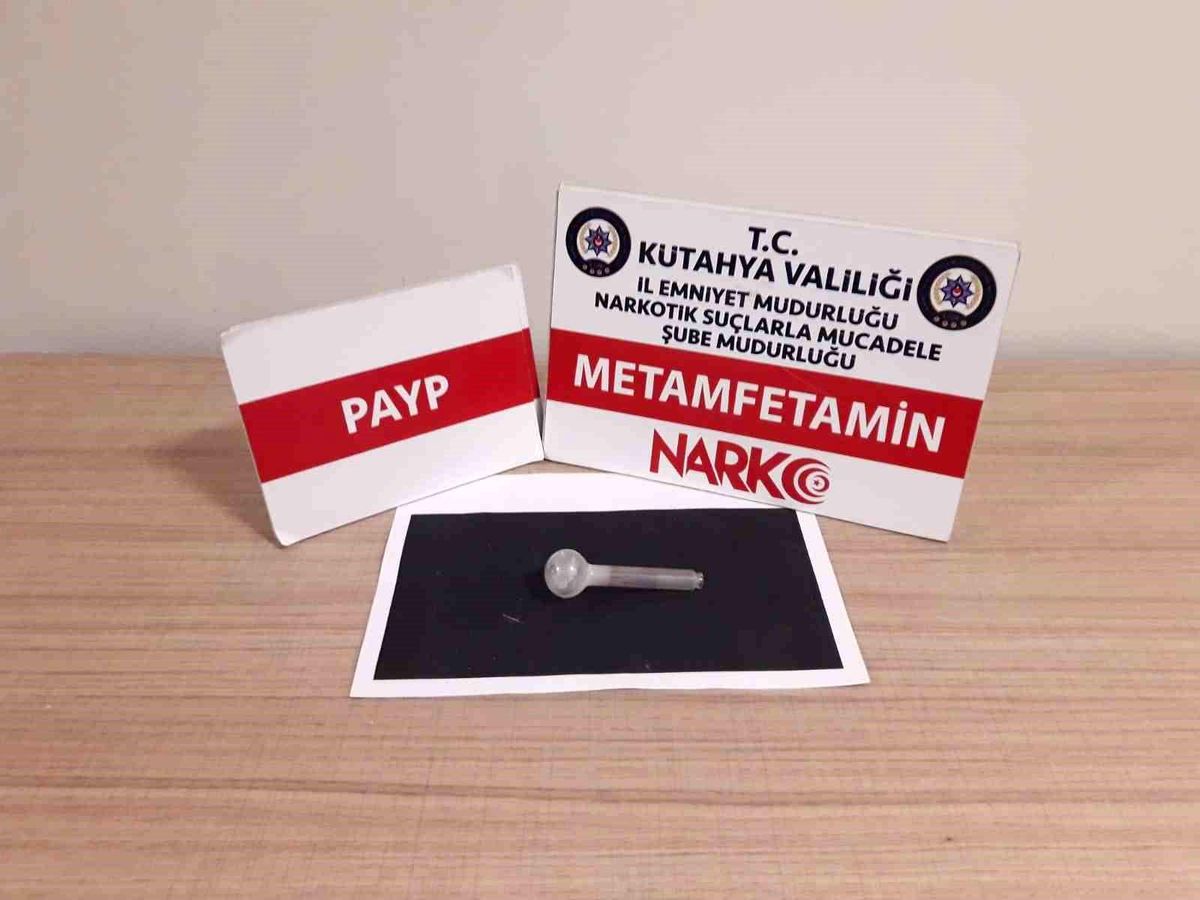 Kütahya\'da Şüpheli Şahıstan Metamfetamin Ele Geçirildi