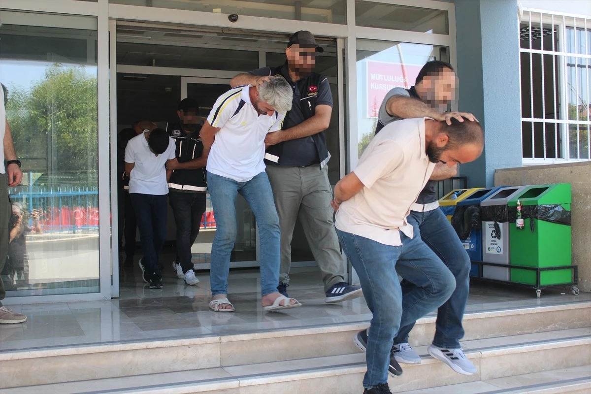 Tokat\'ın Erbaa ilçesinde uyuşturucu operasyonu: 2 tutuklama