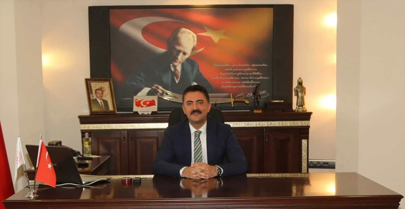 Tunceli Valisi Bülent Tekbıyıkoğlu\'ndan 30 Ağustos Zafer Bayramı mesajı