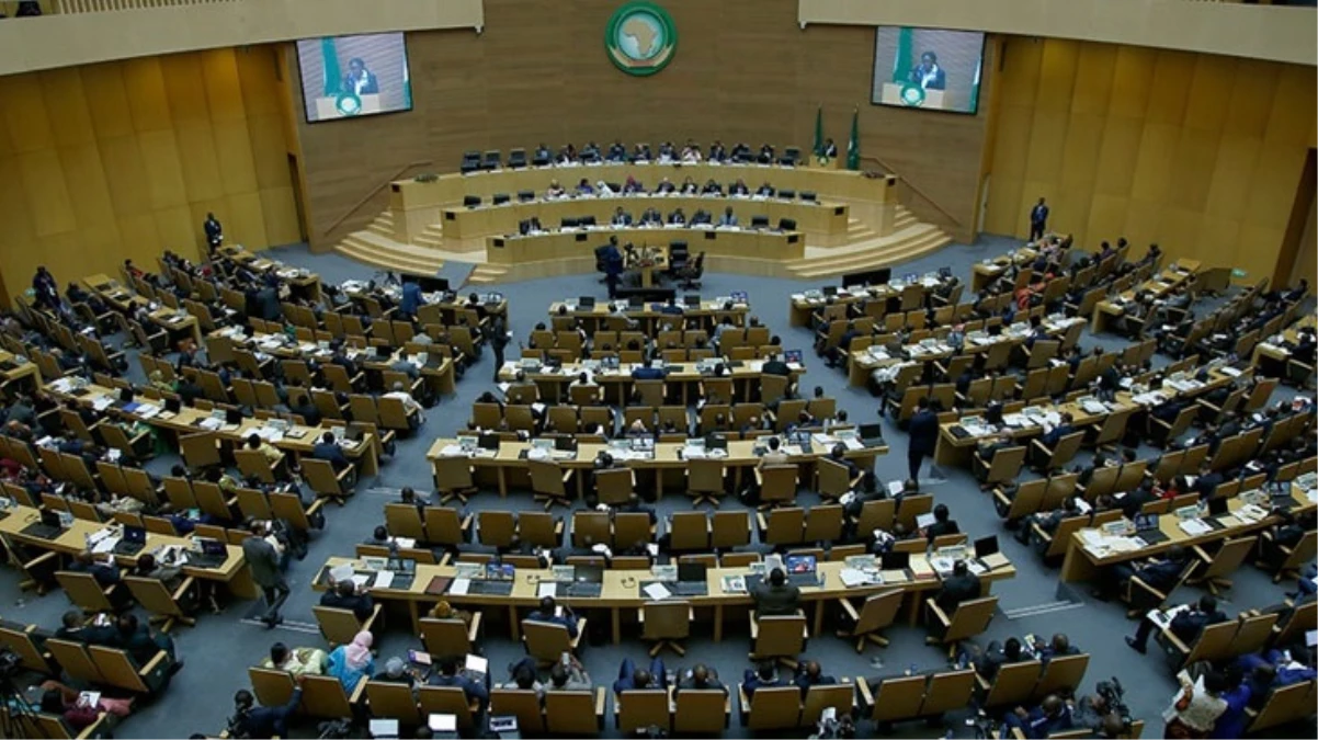 Afrika Birliği, darbeden 1 gün sonra Gabon\'un üyeliğini askıya aldı