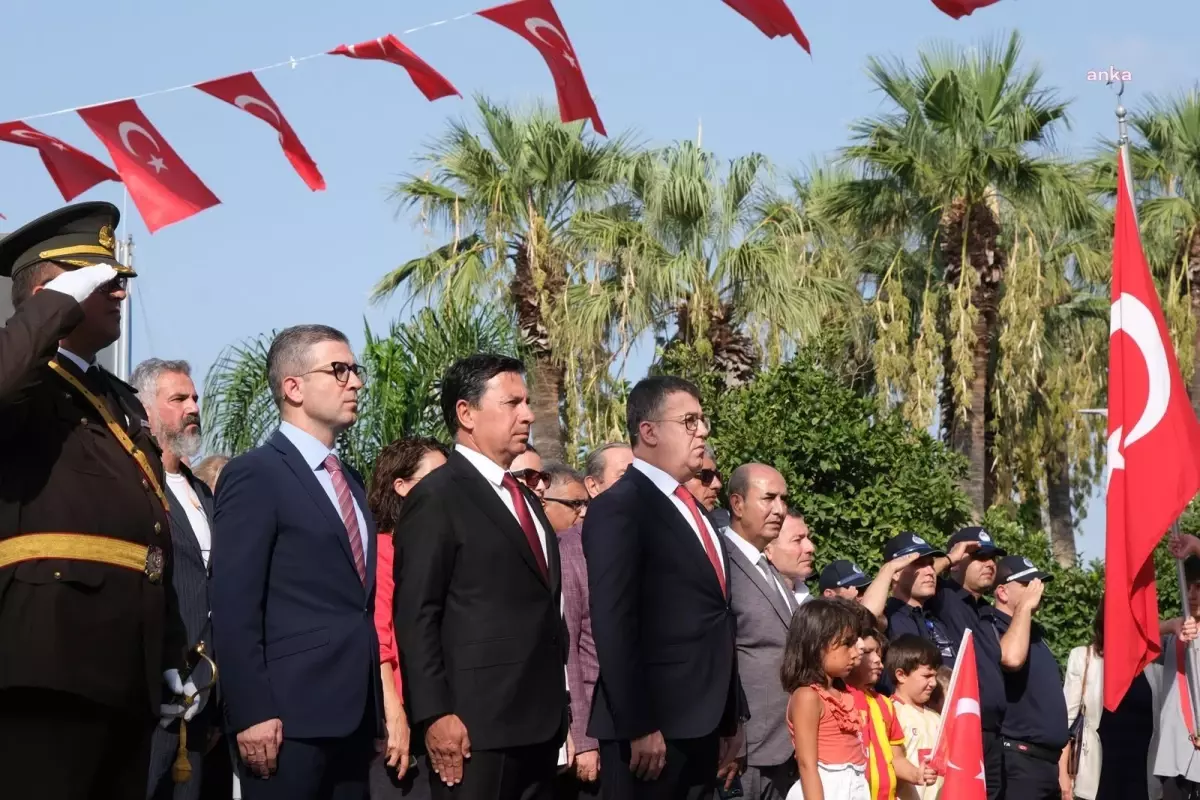 Bodrum Meydanlarında Zafer Bayramı Coşkusu