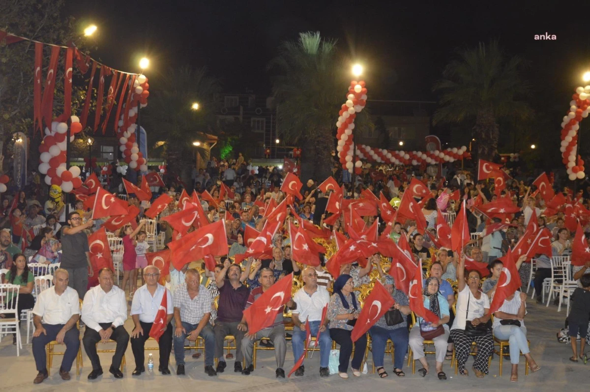 Cumhuriyet Parkı\'nın açılışı Gamze Dursun konseriyle yapıldı