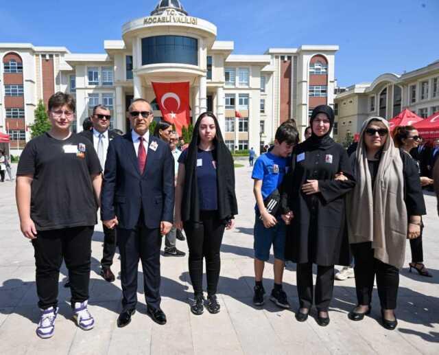 Gölcük Kaymakamı Yusuf Özdemir son yolculuğuna uğurlandı