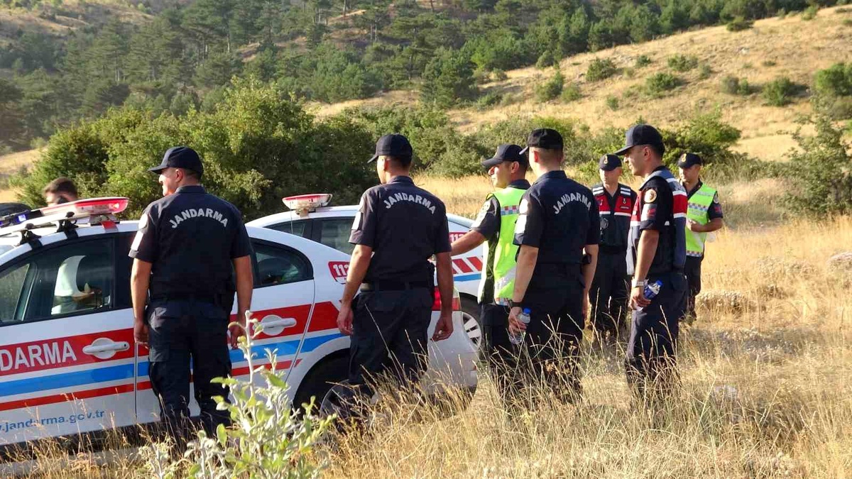 Çankırı\'da Çiftçinin Ahırından 25 Büyükbaş Hayvan Çalındı