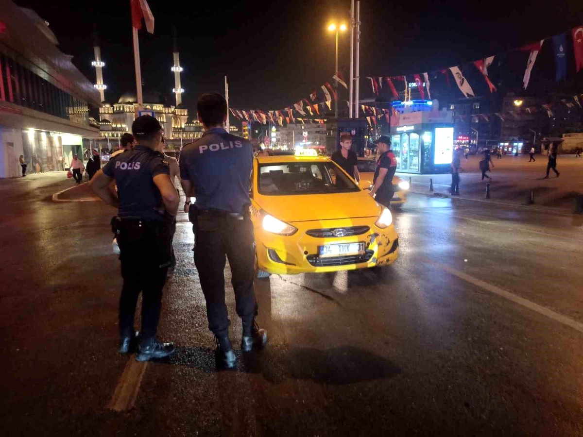 İstanbul\'da Helikopter Destekli Huzur Denetimi Gerçekleştirildi