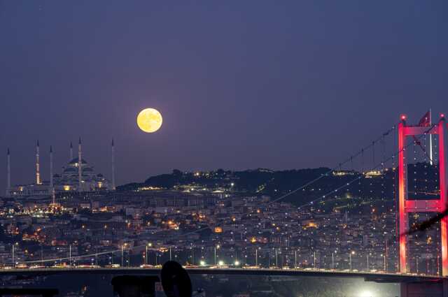 İstanbul'da süper dolunay
