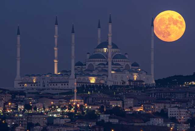 İstanbul'da süper dolunay