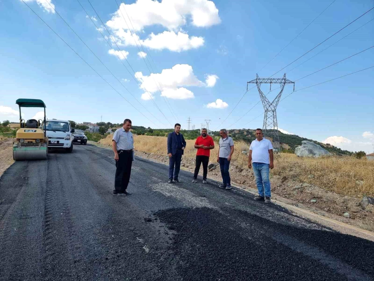 Adıyaman\'ın Gölbaşı ilçesinde asfalt çalışmaları denetlendi